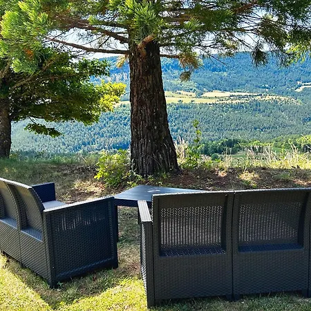Le Sequoia --- Vue Extraordinaire - Nature - Calme - Netflix - Wifi - Randonnee