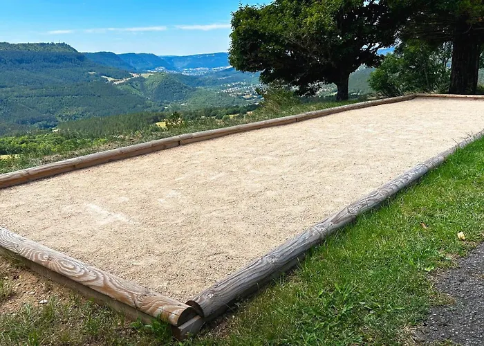 Hébergement de vacances Le Séquoia --- Vue Extraordinaire - Nature - Calme - Netflix - Wifi - Randonnée Nojaret